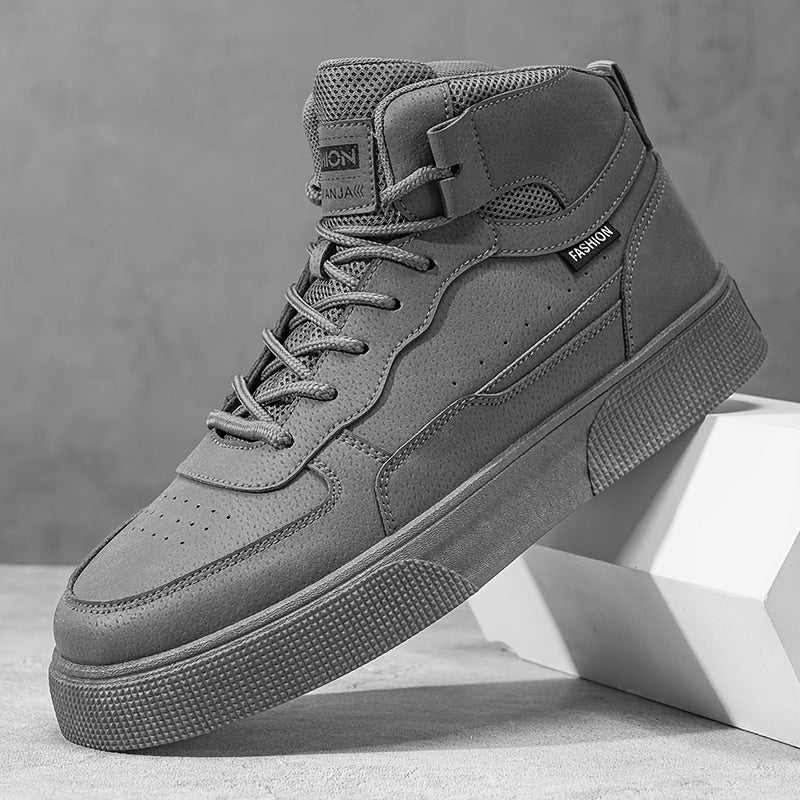 Sneaker a Collo Alto Titan Forge