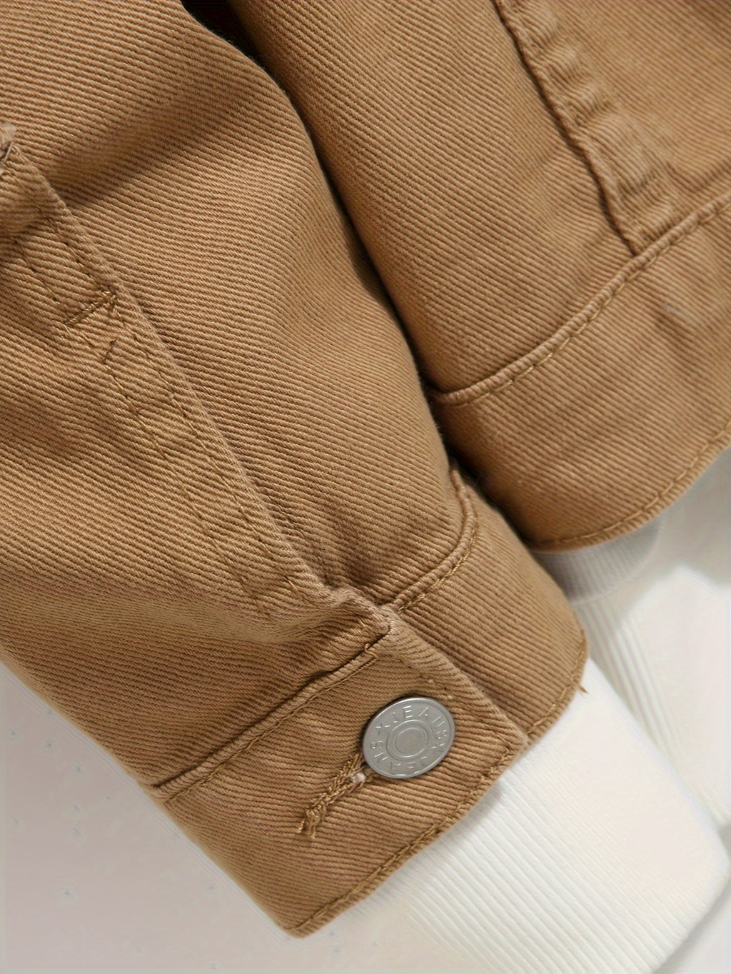 Veste à franges urbaines – Conçue pour l'expression de la rue
